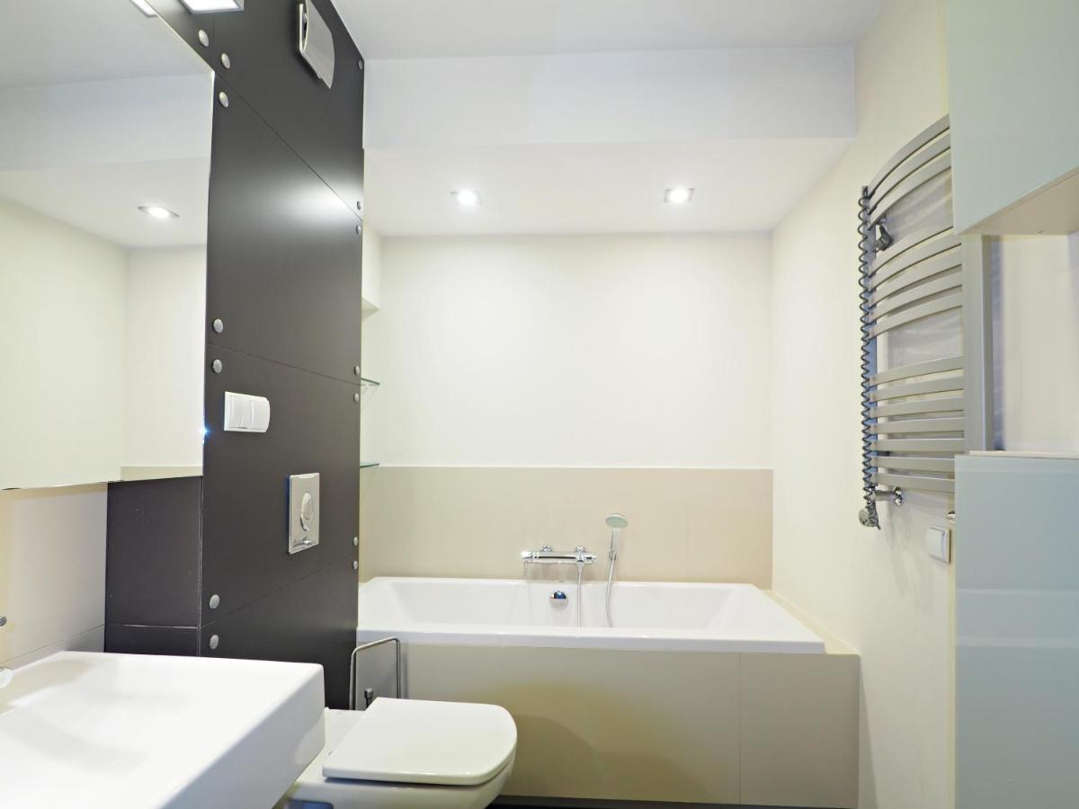 Family Suite Parking 2 Bathrooms 300 M Sea Zoppot Exterior foto